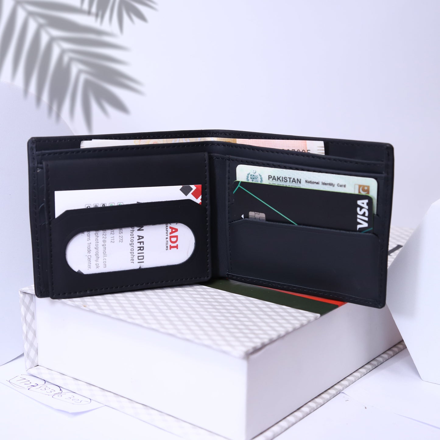 Genuine Cow Slim Leather Wallet – RFID Blocking, Bifold, 8 Card Slots